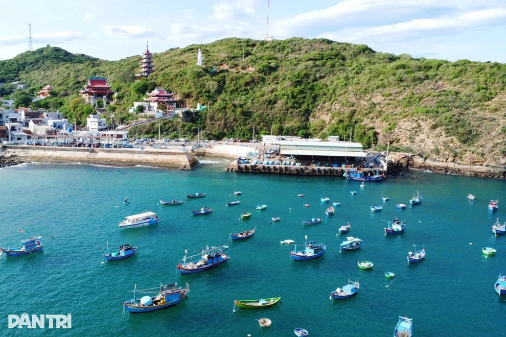 Gia Lai hút khách nhờ lợi thế lên rừng, xuống biển trong ngày - 1