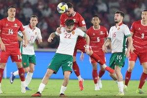 Tuyển Indonesia kiêu hãnh… thua ngay trên sân nhà, mất ngôi vô địch