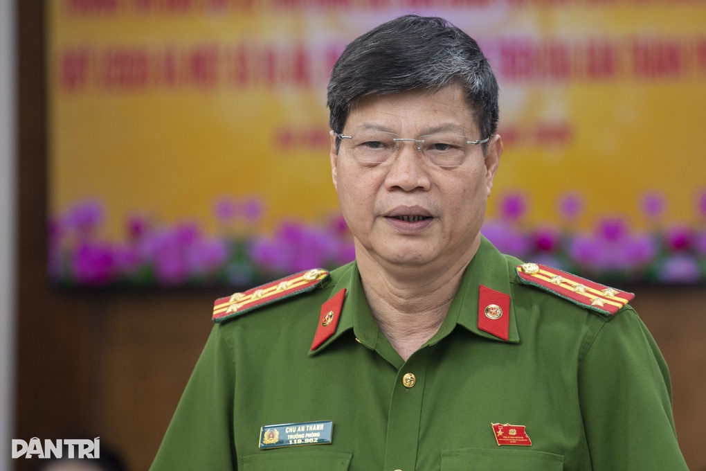 Giám đốc Công an Hà Nội: Truy trách nhiệm các bếp ăn vụ 300 tấn lợn bệnh - 1