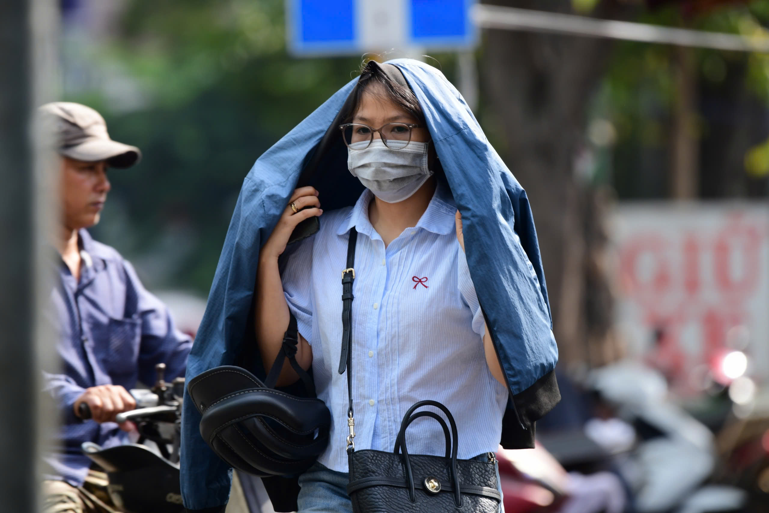 say nắng - Ảnh 1.