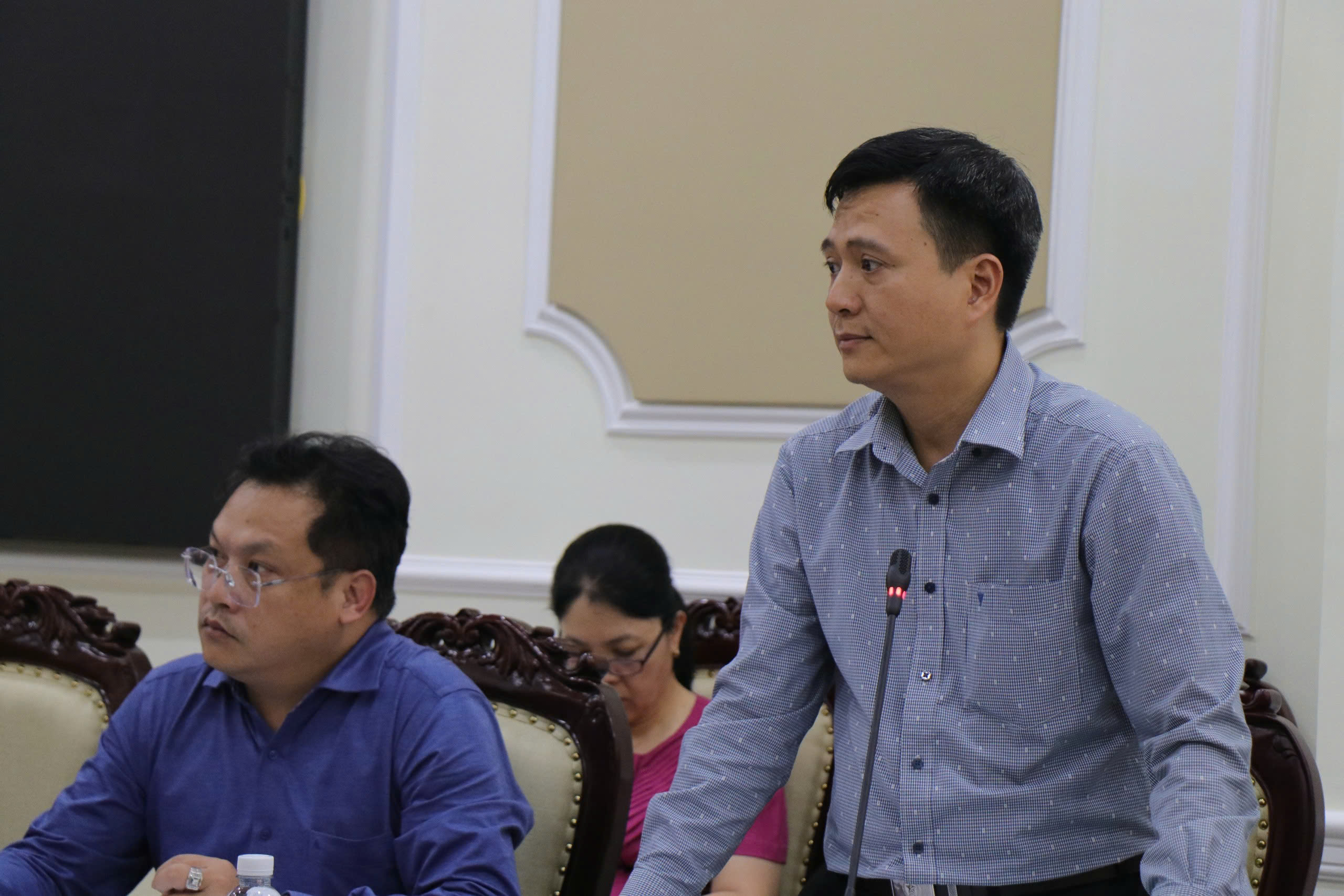 HĐND TP.HCM lưu ý tránh chồng chéo khi xây dựng chính sách y tế mới 1 HĐND TP.HCM lưu ý tránh chồng chéo khi xây dựng chính sách y tế mới - Ảnh 1.