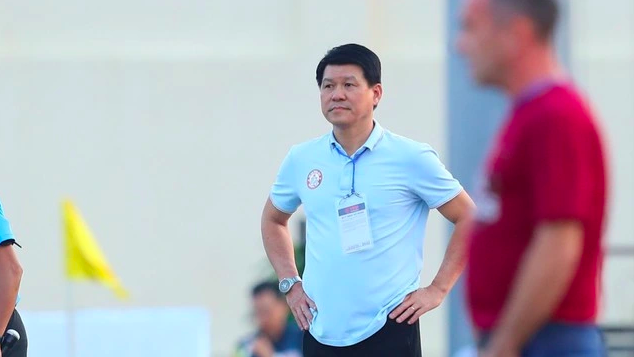 HLV Vũ Tiến Thành ‘về lại chốn cũ’ đấu HAGL, Ninh Bình liệu có được tận hưởng niềm vui?
- Ảnh 1.