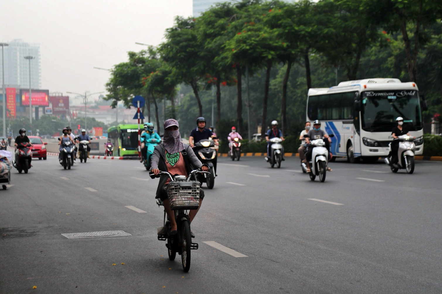 Hà Nội chưa cấm xe máy xăng trong toàn bộ Vành đai 1 từ 1.7- Ảnh 1.