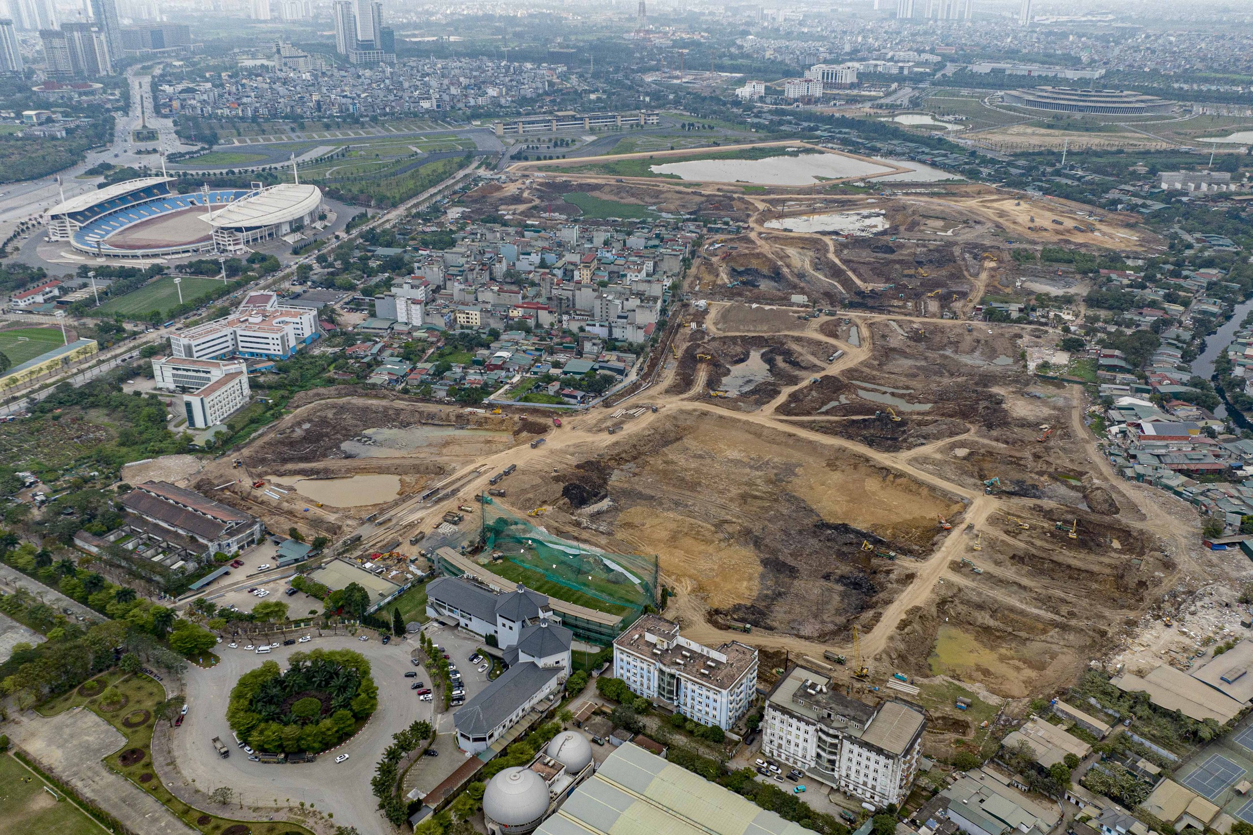 Hà Nội gấp rút thi công 7 hồ điều hòa đón đầu mùa mưa- Ảnh 1.