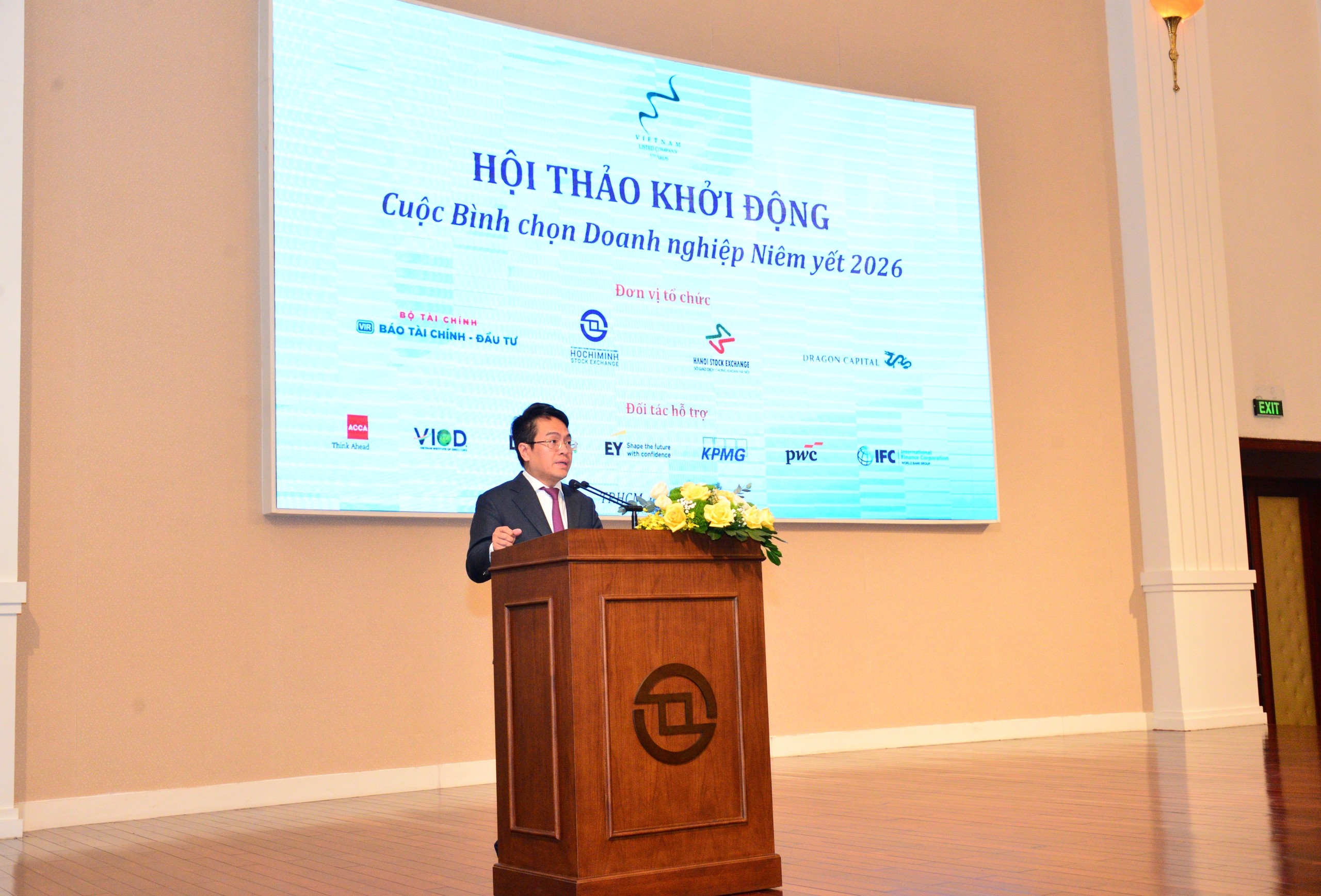 Hàng tỉ USD chờ gõ cửa: Không muốn lỡ cơ hội, doanh nghiệp Việt chỉ có cách minh bạch 1 Hàng tỉ USD chờ gõ cửa: Không muốn lỡ cơ hội, doanh nghiệp Việt chỉ có cách minh bạch - Ảnh 1.