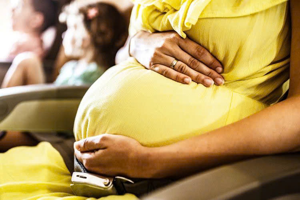 Hành khách sinh con ngay trên máy bay ở Mỹ - 1