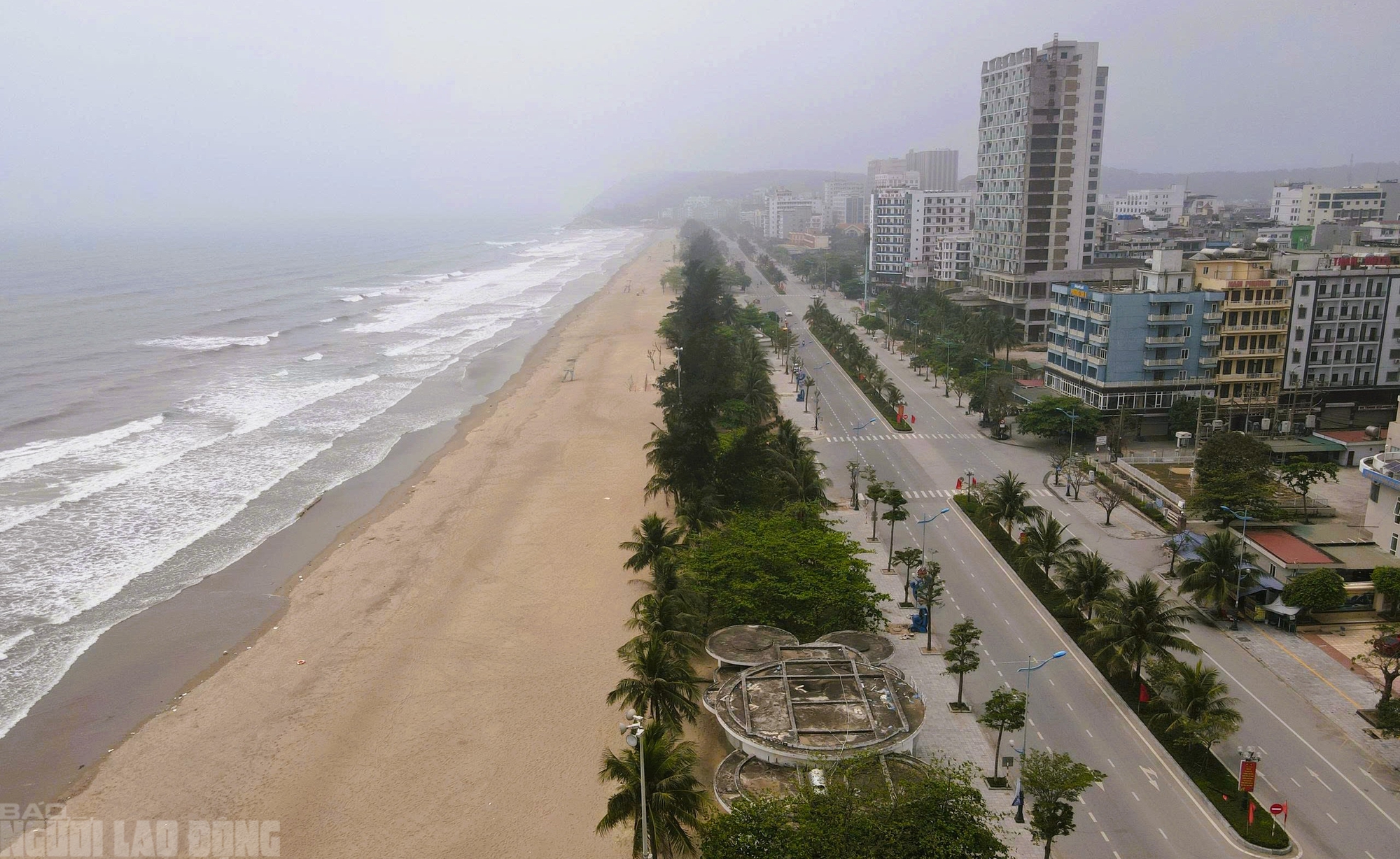 Hiện trạng 14 hubway ven biển Sầm Sơn do FLC trả lại cho Thanh Hóa trước ngày đấu giá 1 Hiện trạng 14 hubway ven biển Sầm Sơn do FLC trả lại cho Thanh Hóa trước ngày đấu giá - Ảnh 1.