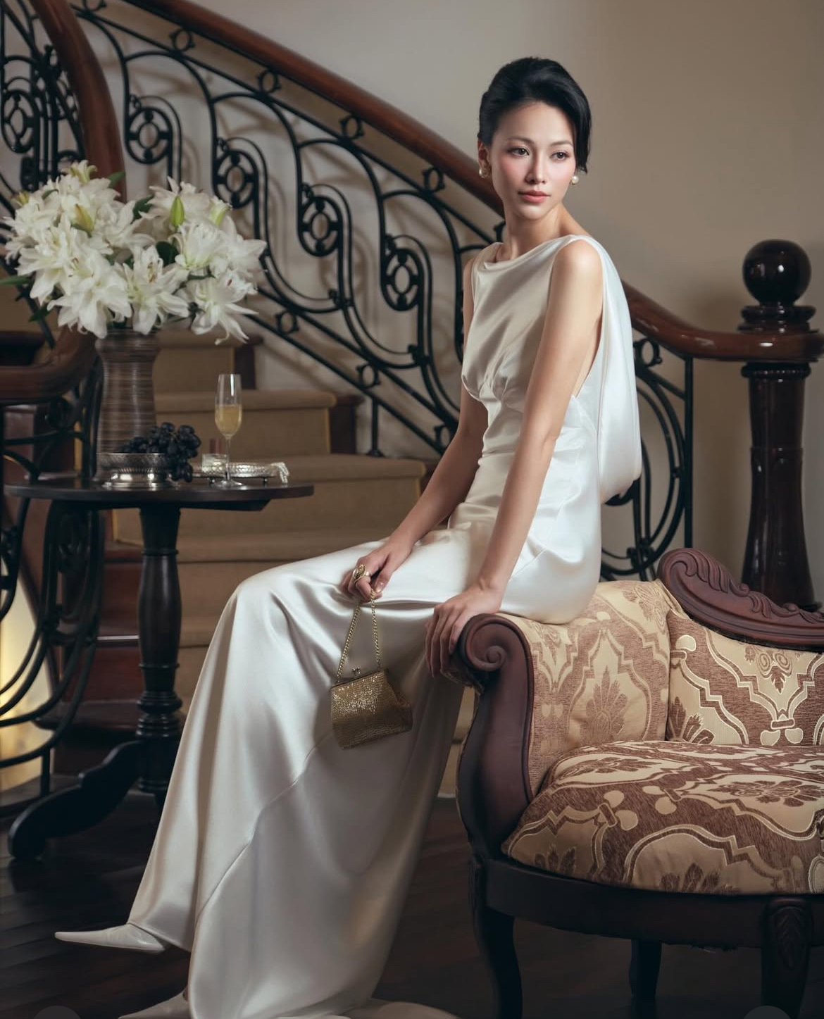 Hoa hậu Việt đẹp đến mức khiến netizen đòi 