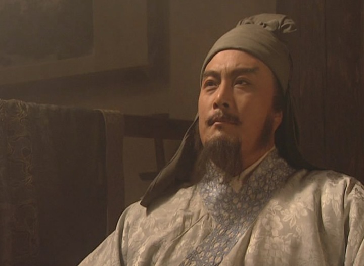 Hoc van noi bat U80 su nghiep van ruc ro