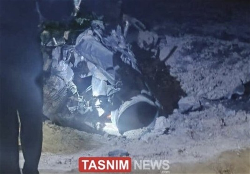 Iran bắn rơi máy bay Mỹ thứ 2, một thành viên phi hành đoàn F-15 vẫn mất tích - Ảnh 1.