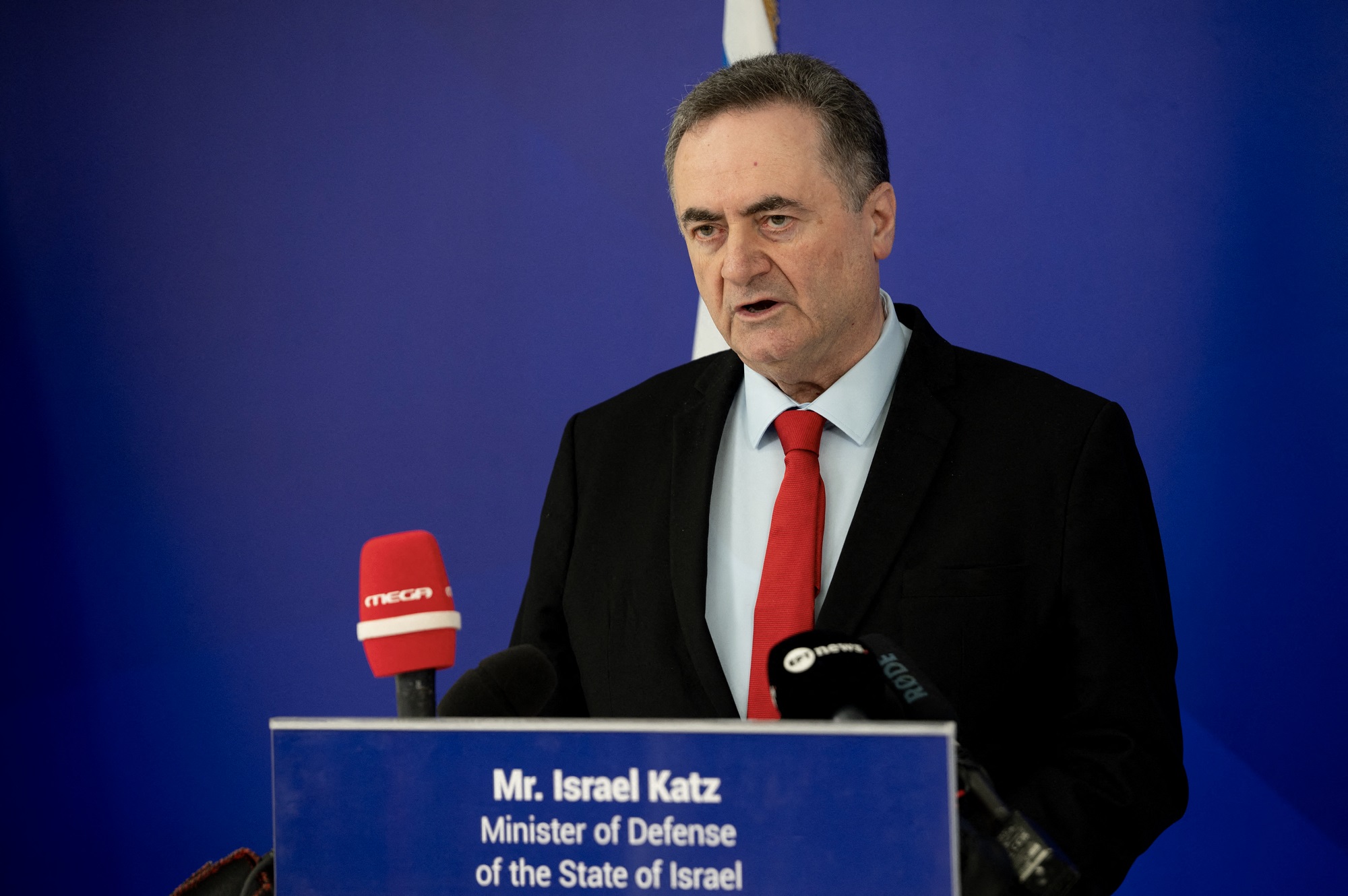 Israel cảnh báo giới lãnh đạo Iran, Hezbollah tuyên bố tấn công tàu chiến Israel 1 Israel cảnh báo giới lãnh đạo Iran, Hezbollah tuyên bố tấn công tàu Israel - Ảnh 1.