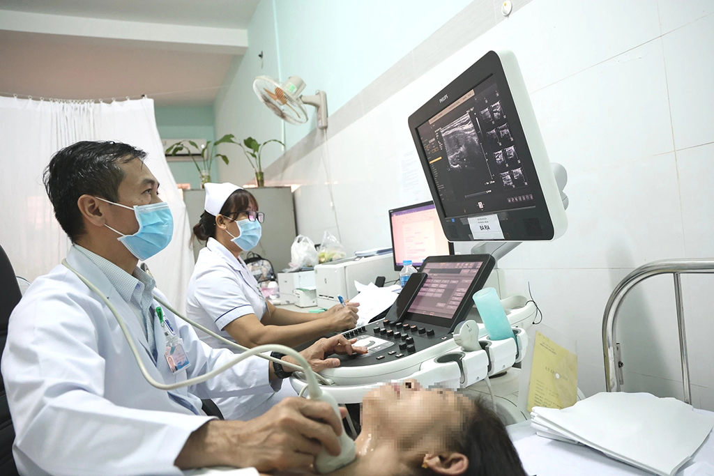 Khám sức khỏe cho 15 triệu dân TP.HCM- Ảnh 2.