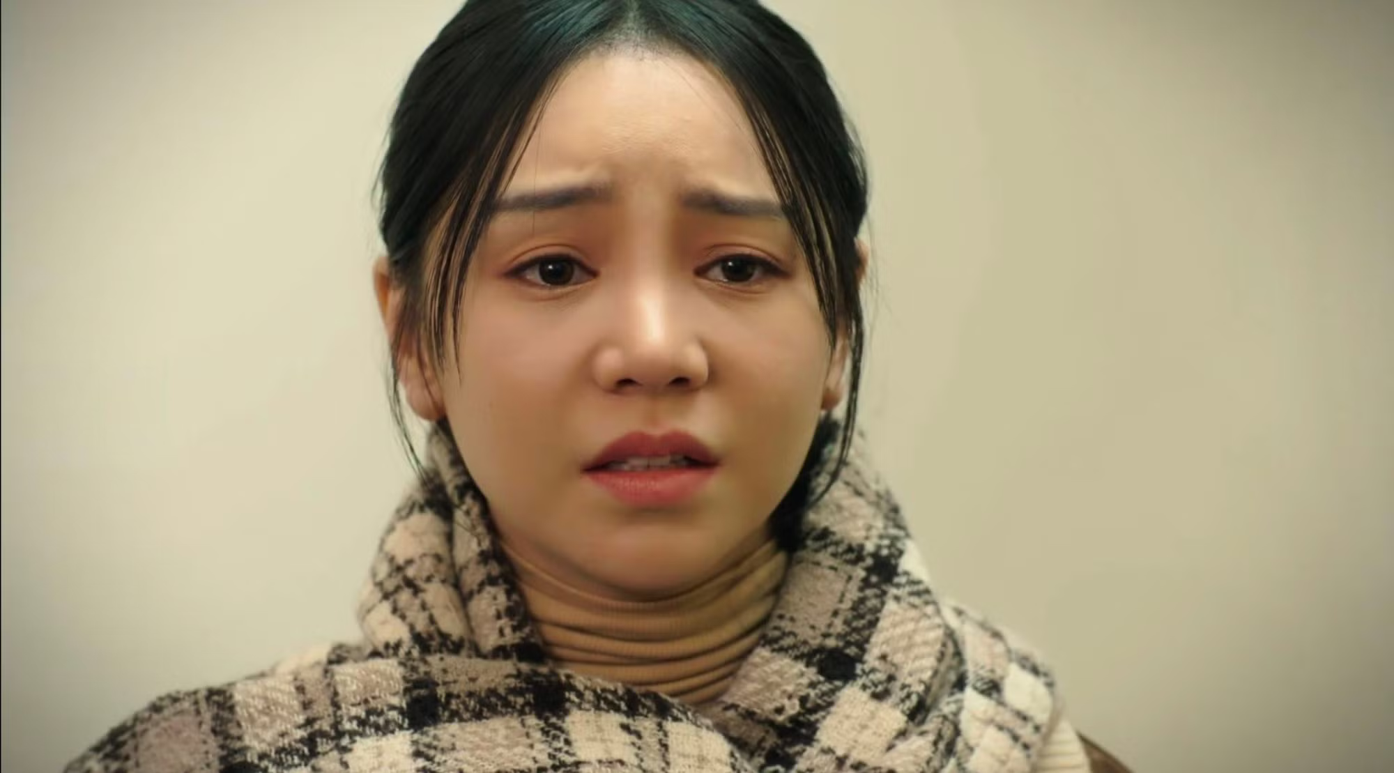 Khán giả phẫn nộ vì Quỳnh Kool khóc “lụt” phim, đạo diễn nói gì?- Ảnh 5.