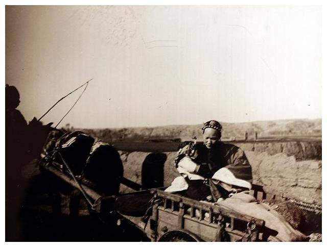 Ảnh thực tế cuộc sống của nhà giàu cuối Thanh triều: Không giống như trên phim, khổ hơn nhiều so với tưởng tượng - Ảnh 1.