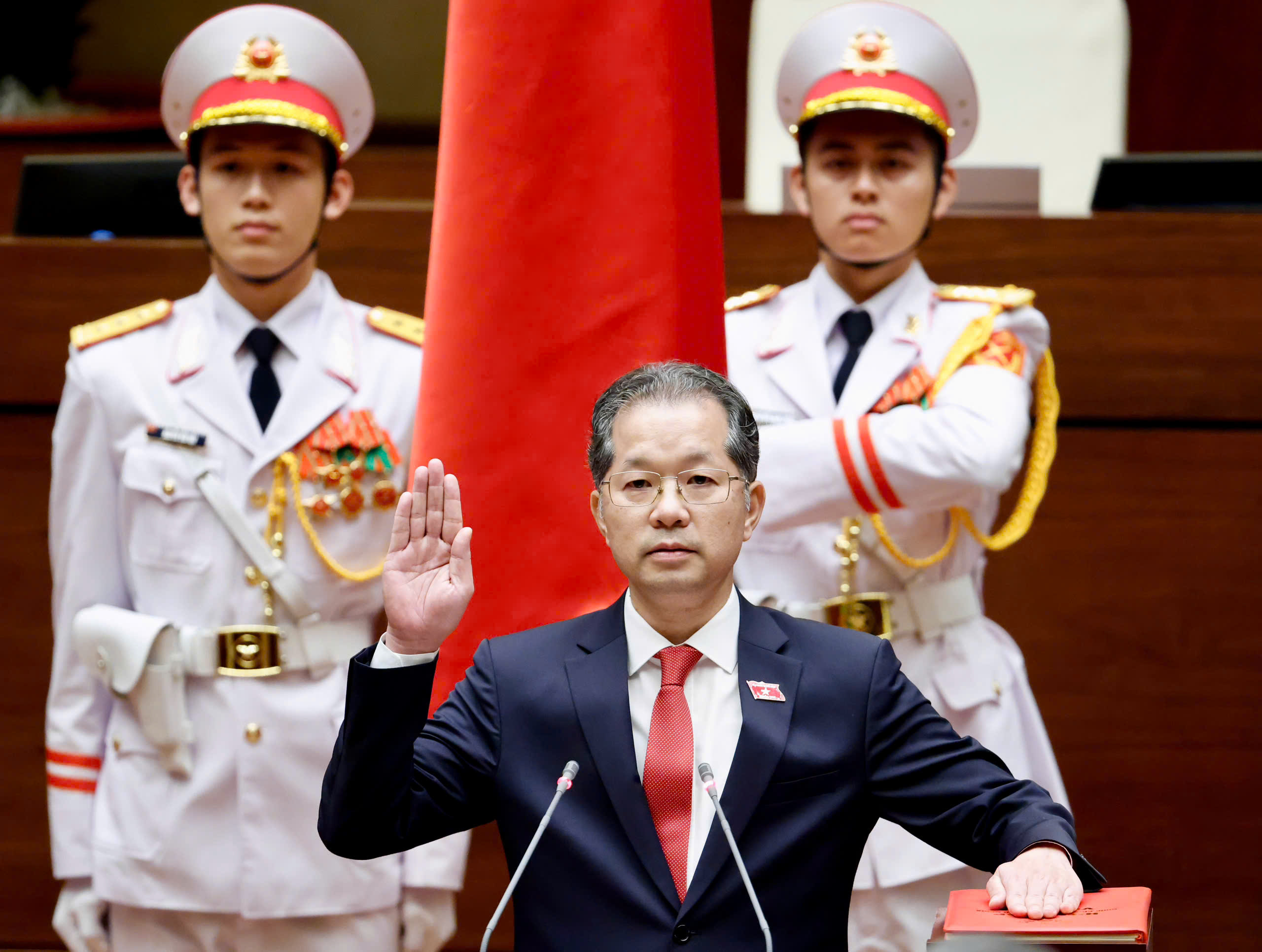 Kiên quyết không để xảy ra oan, sai, bỏ lọt tội phạm 1 Chánh án TAND tối cao: Kiên quyết không để xảy ra oan, sai, bỏ lọt tội phạm - Ảnh 1.