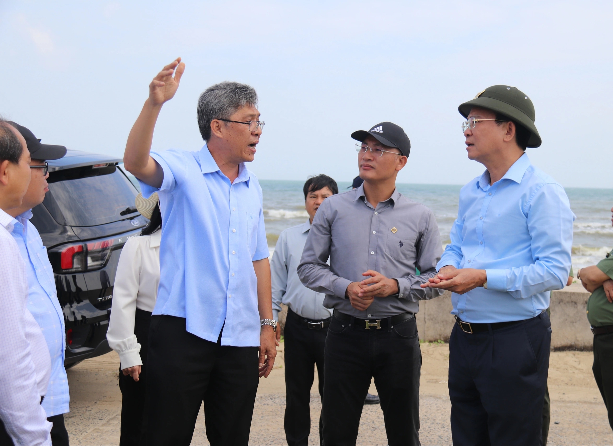 - Ảnh 1. - Ảnh 1.