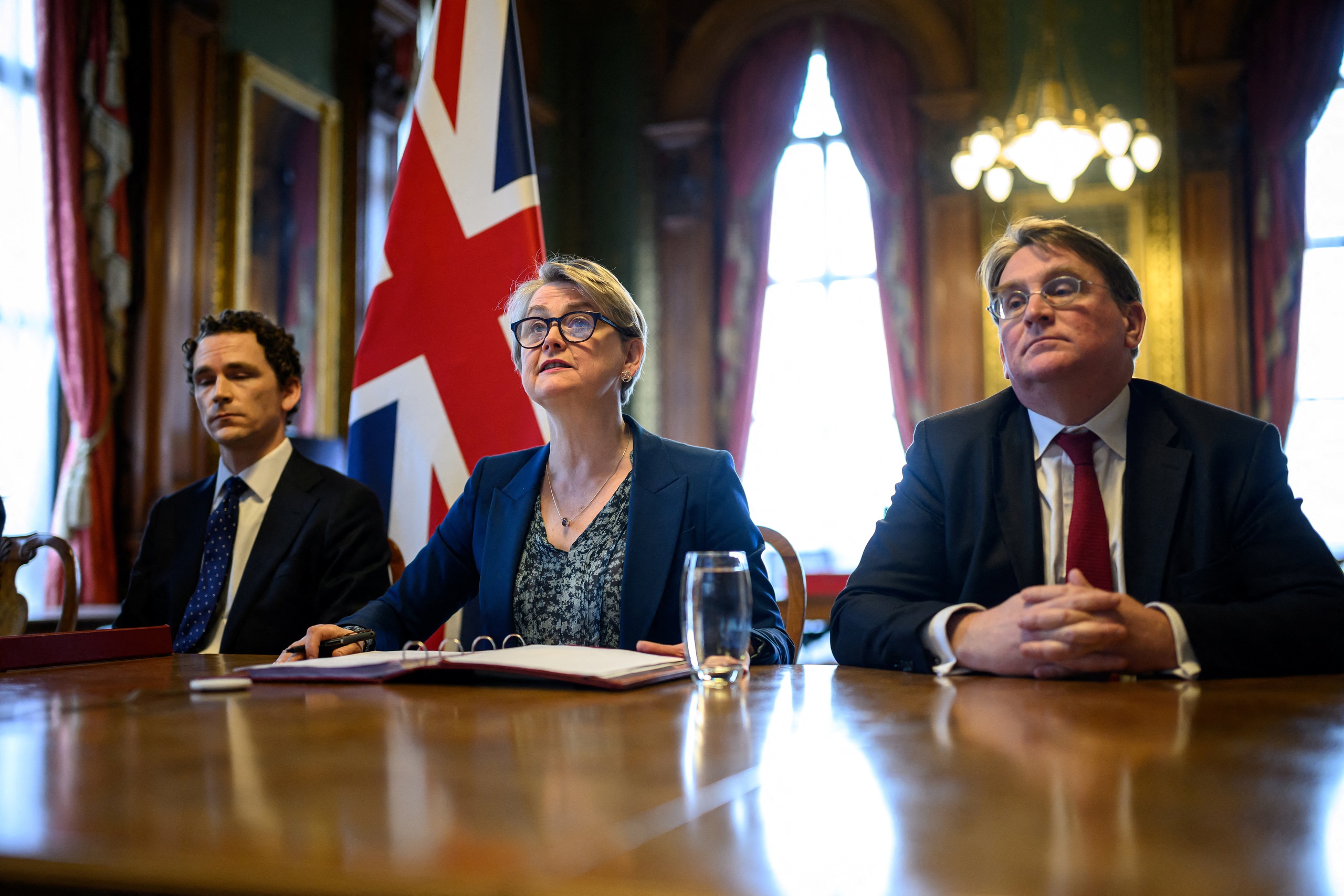 Liên minh 40 nước cam kết hành động giải quyết chuyện eo biển Hormuz- Ảnh 1.