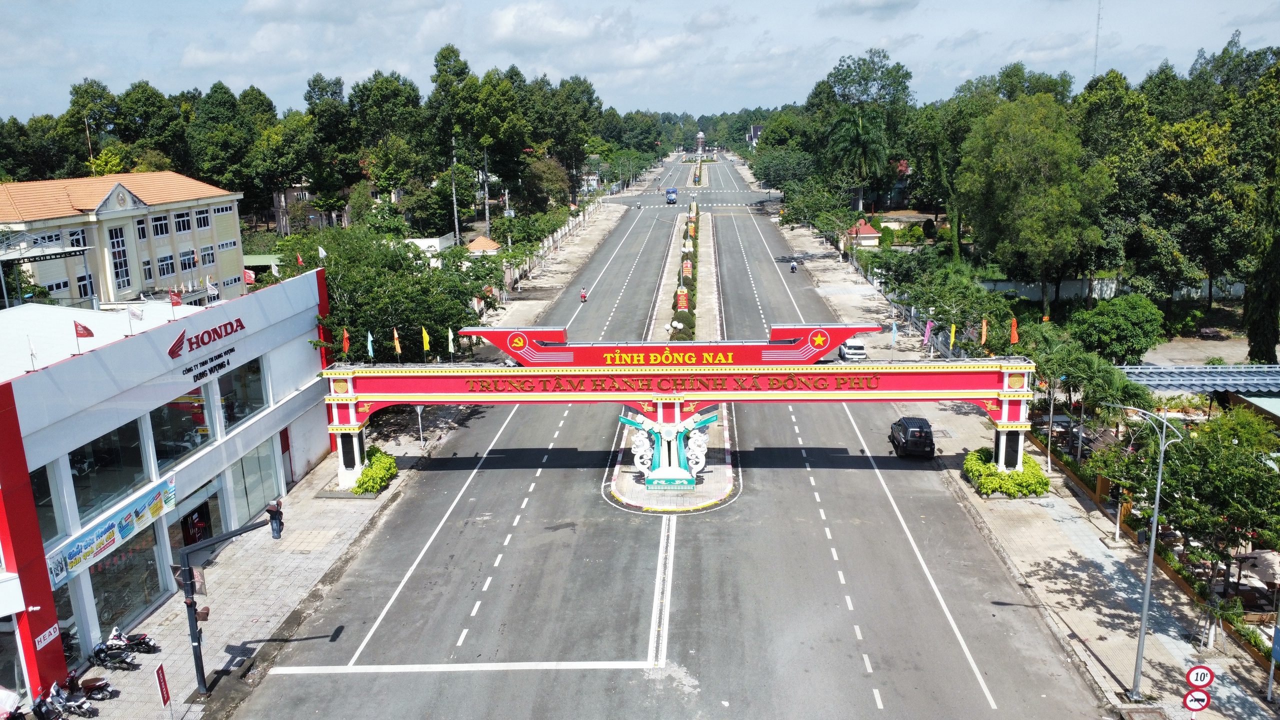 Lộ trình lên 10 phường mới ở Đồng Nai: Gọi tên Đồng Phú 1 10 phường mới ở Đồng Nai: Phường Đồng Phú - Ảnh 1.