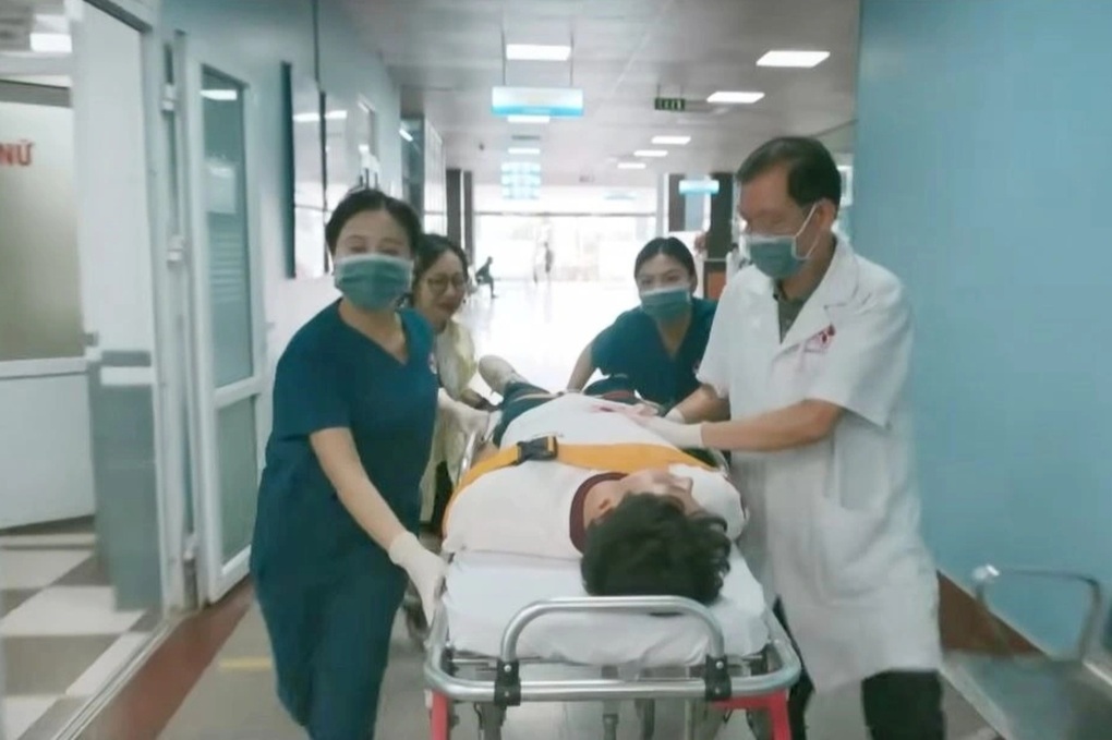 Lời thoại vô lý của phim Đồng hồ đếm ngược khiến khán giả tụt cảm xúc - 1