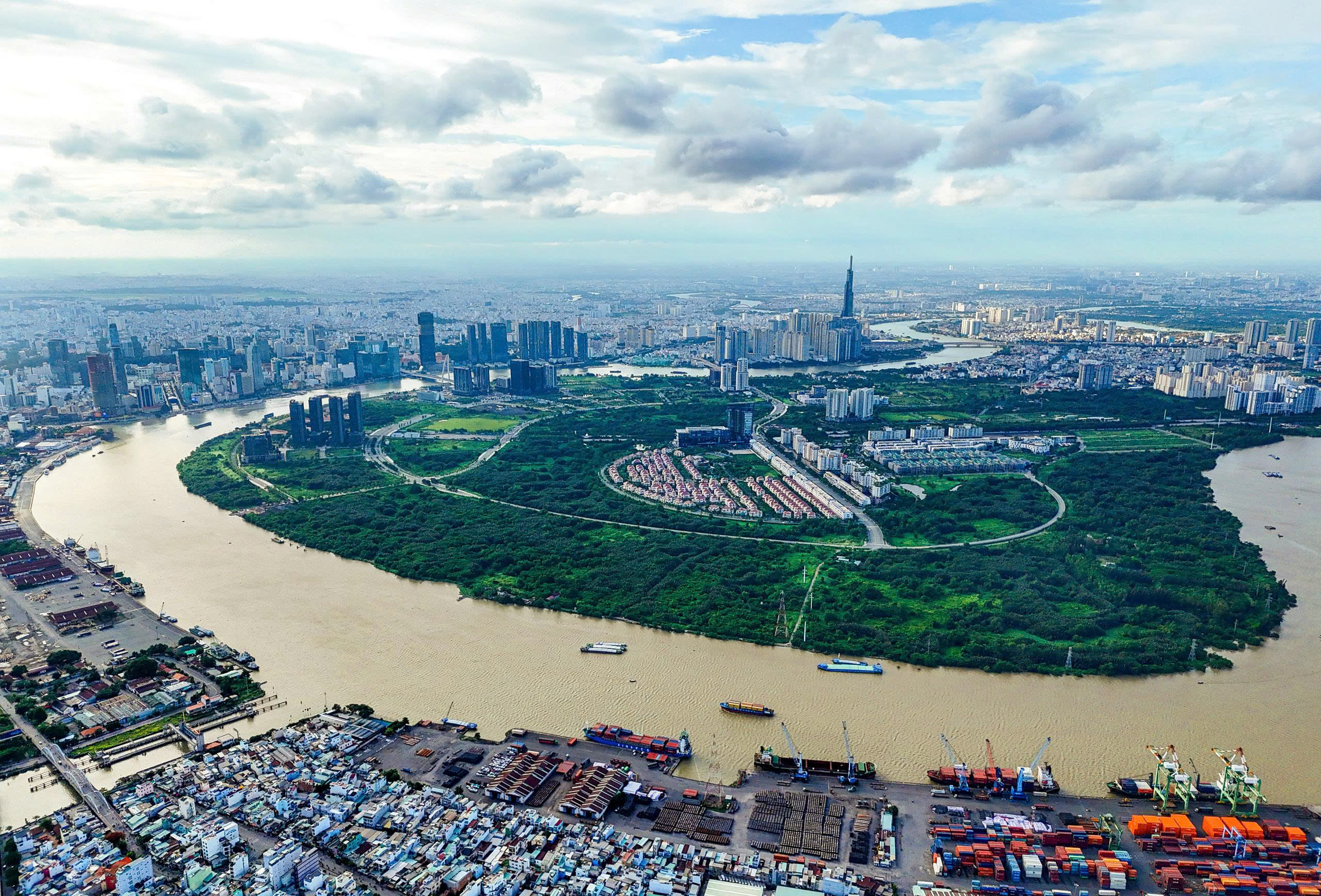 Luật Đô thị đặc biệt TP.HCM: chuyển từ cách tiếp cận “luật quản lý” sang “luật kiến tạo phát triển” - Ảnh 2. Đô thị đặc biệt - Ảnh 2.