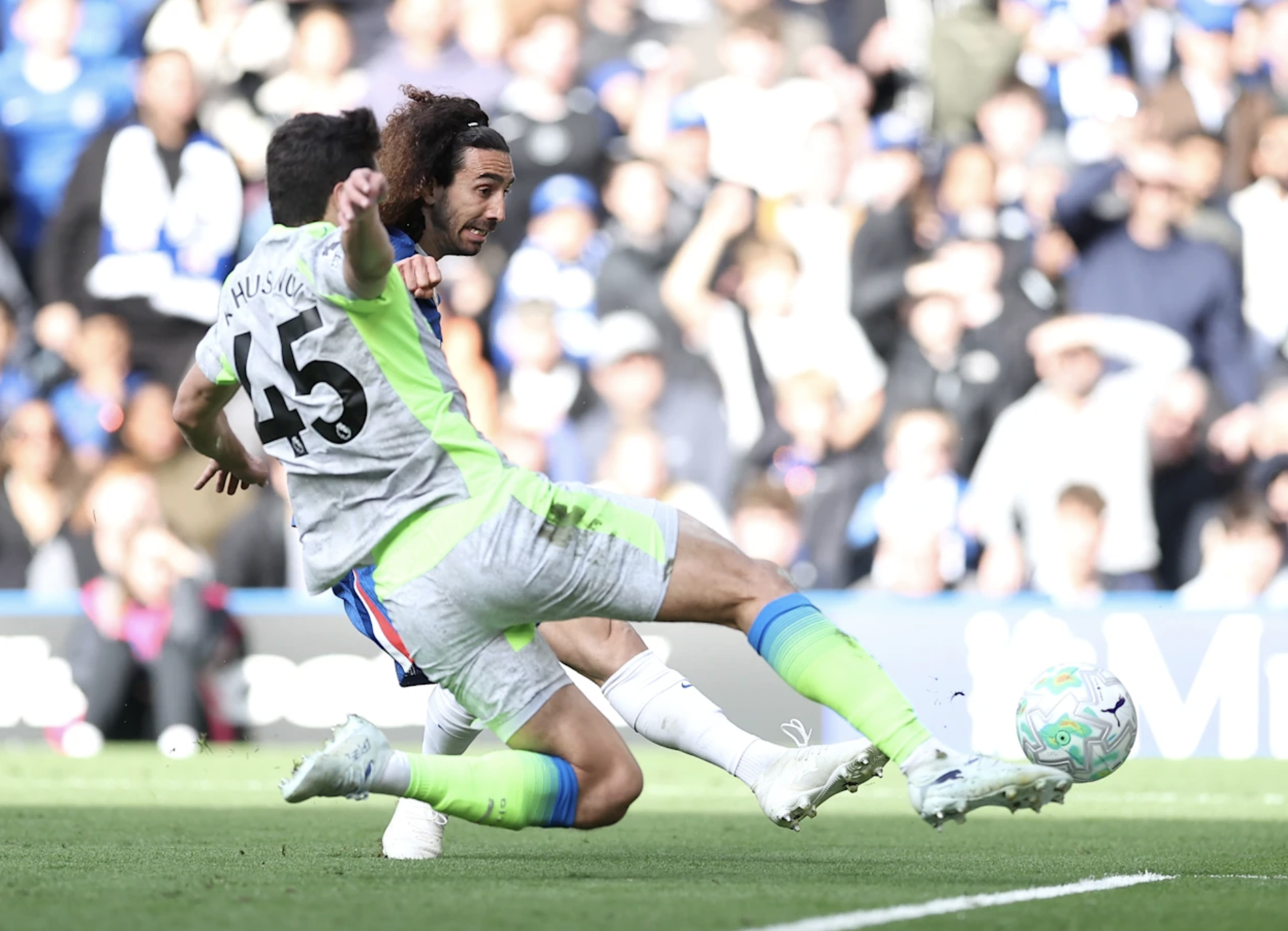 Man City đại thắng Chelsea, thổi bùng cuộc đua vô địch - Ảnh 1.