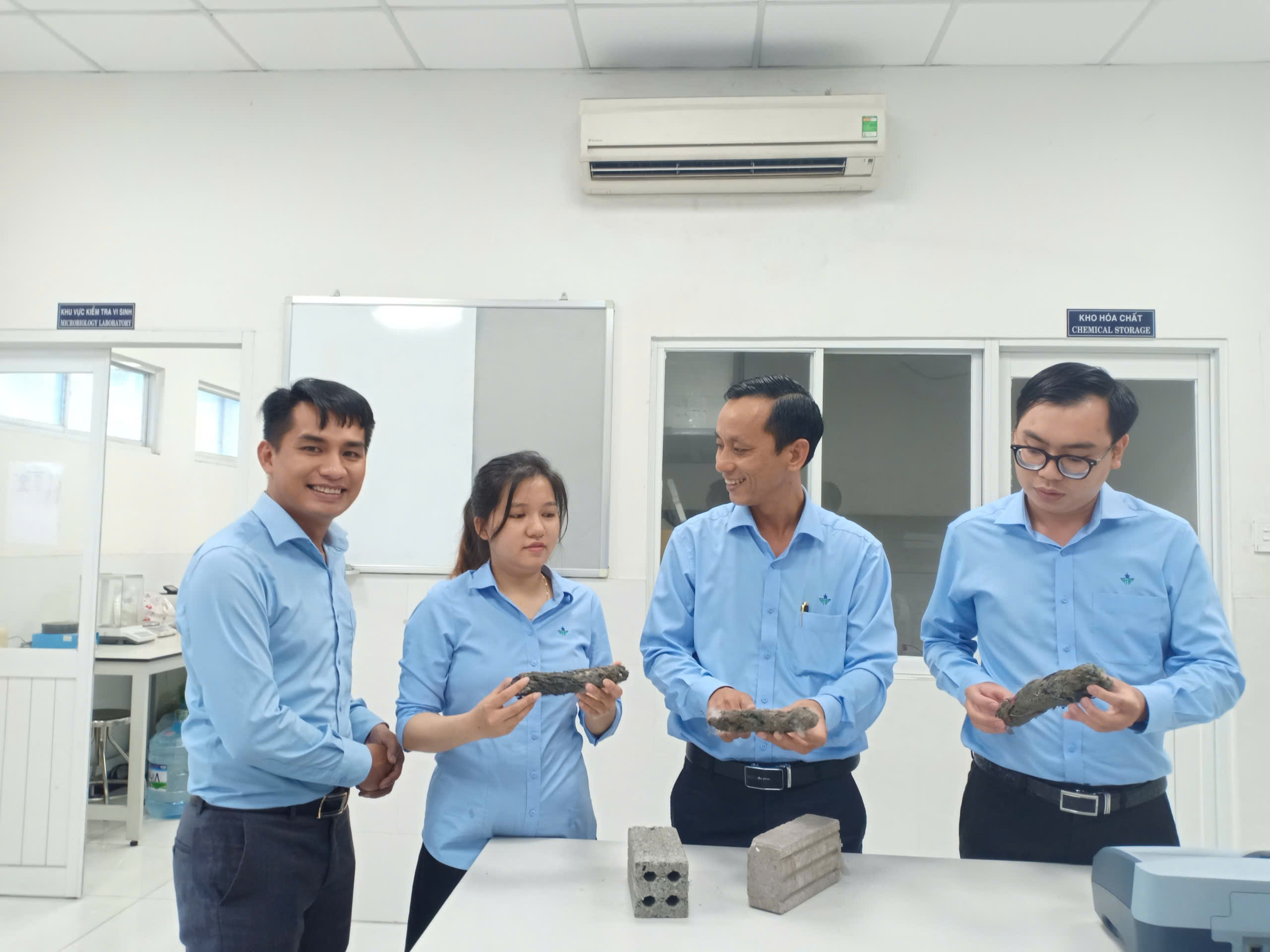 Mang lại lợi ích thiết thực cho đoàn viên 1 Mang lại lợi ích thiết thực cho đoàn viên - lao động - Ảnh 1.