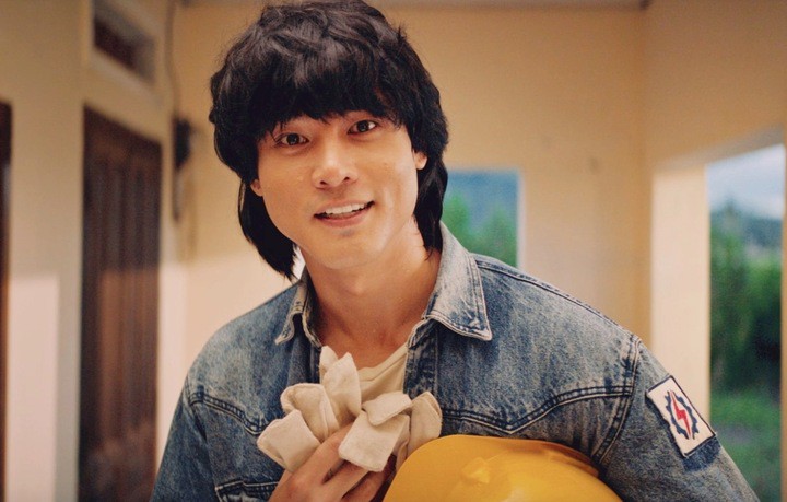 Nam chính phim dẫn đầu phòng vé Việt: Cao 1m86, từng là cầu thủ bóng rổ - 1