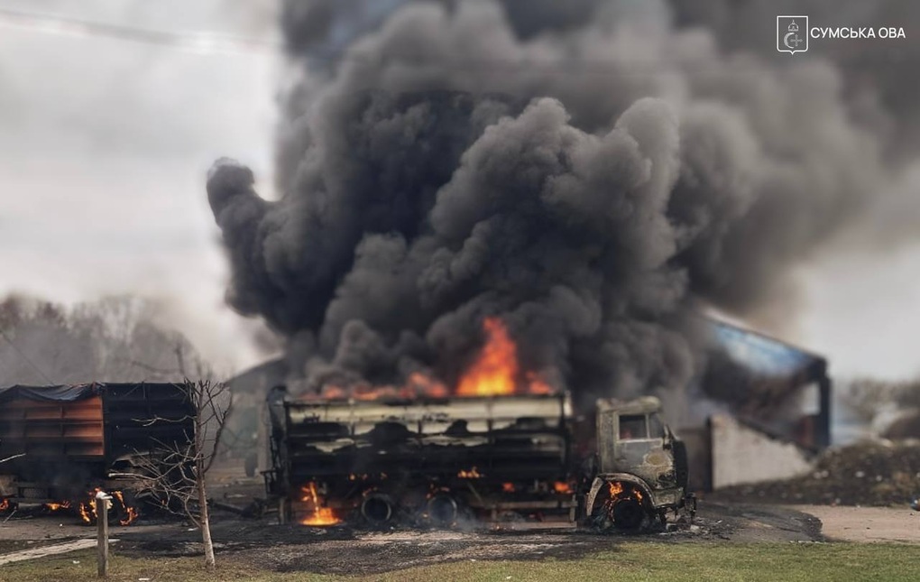 Nga tung đòn đánh kép, Ukraine báo động nguy cơ lớn - 1