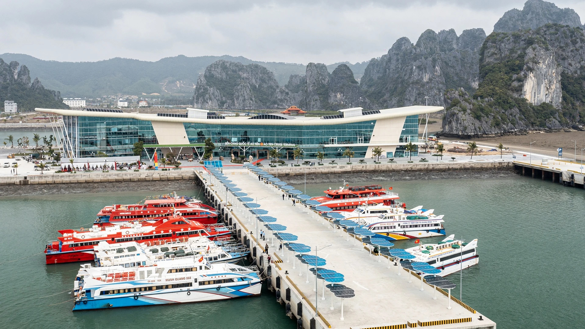 Cảng Ao Tiên và những thách thức du lịch năm 2026 - Ảnh 1.