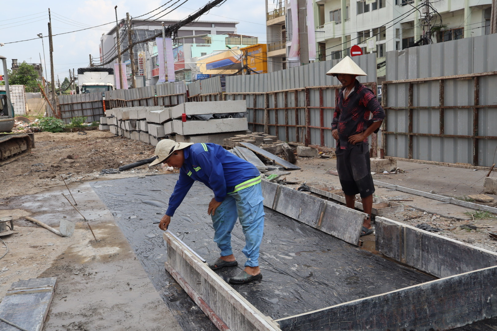 Người dân yên tâm, dự án tăng tốc - Ảnh 1.