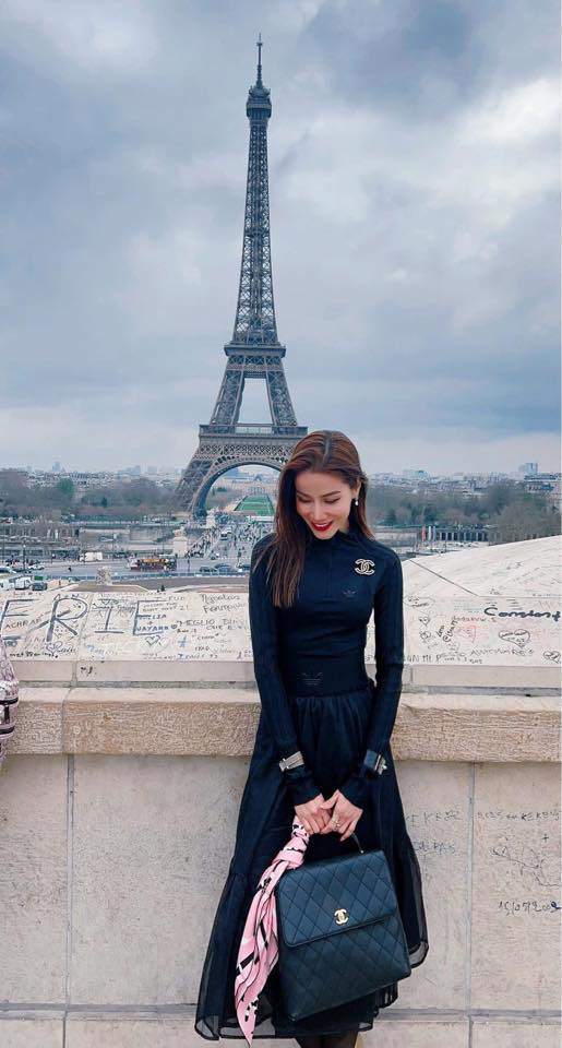 Bảo Trúc đã công khai chồng Tây hơn 17 tuổi, đây là lần thứ 3 cô làm đám cưới. Được biết, hôn lễ của cô và chồng Tây sẽ được tổ chức vào tháng 7 tới.