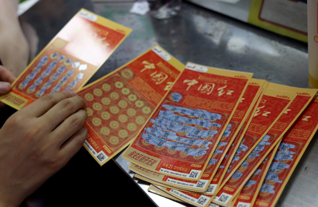 Người phụ nữ rơi vào bi kịch khó tin sau khi trúng số 36 tỷ đồng- Ảnh 1.