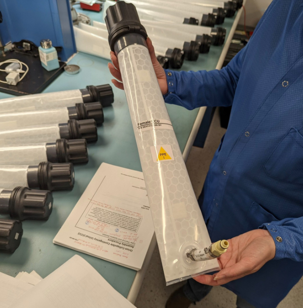 Nhà vệ sinh trên tàu Artemis II gặp trục trặc, 4 phi hành gia phải đối mặt như thế nào?- Ảnh 1.