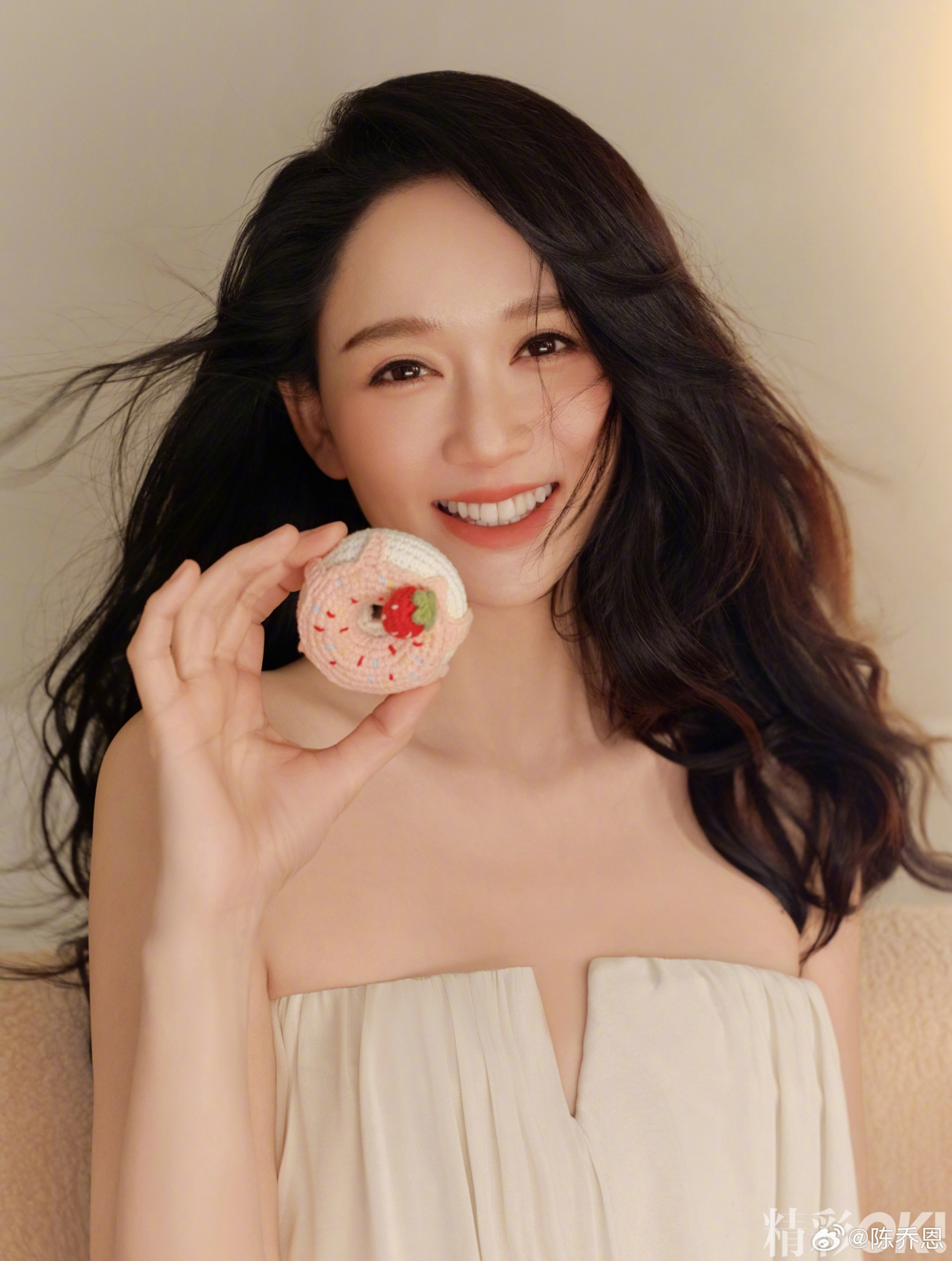 Nhan sắc gây sốc của Trần Kiều Ân khiến 30 triệu người xấu hổ- Ảnh 1.