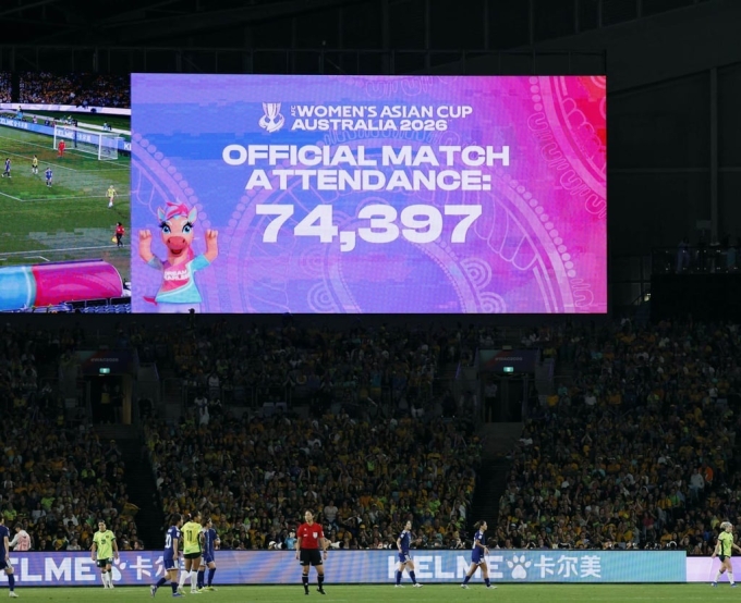 74.397 khán giả tới sân xem trận chung kết Asian Cup nữ 2026 giữa Nhật Bản và Australia trên sân Australia, thành phố Sydney tối 21/3/2026. Ảnh: Kyodo