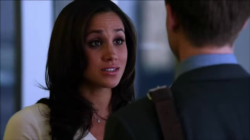Meghan Markle trong Suits mùa 1