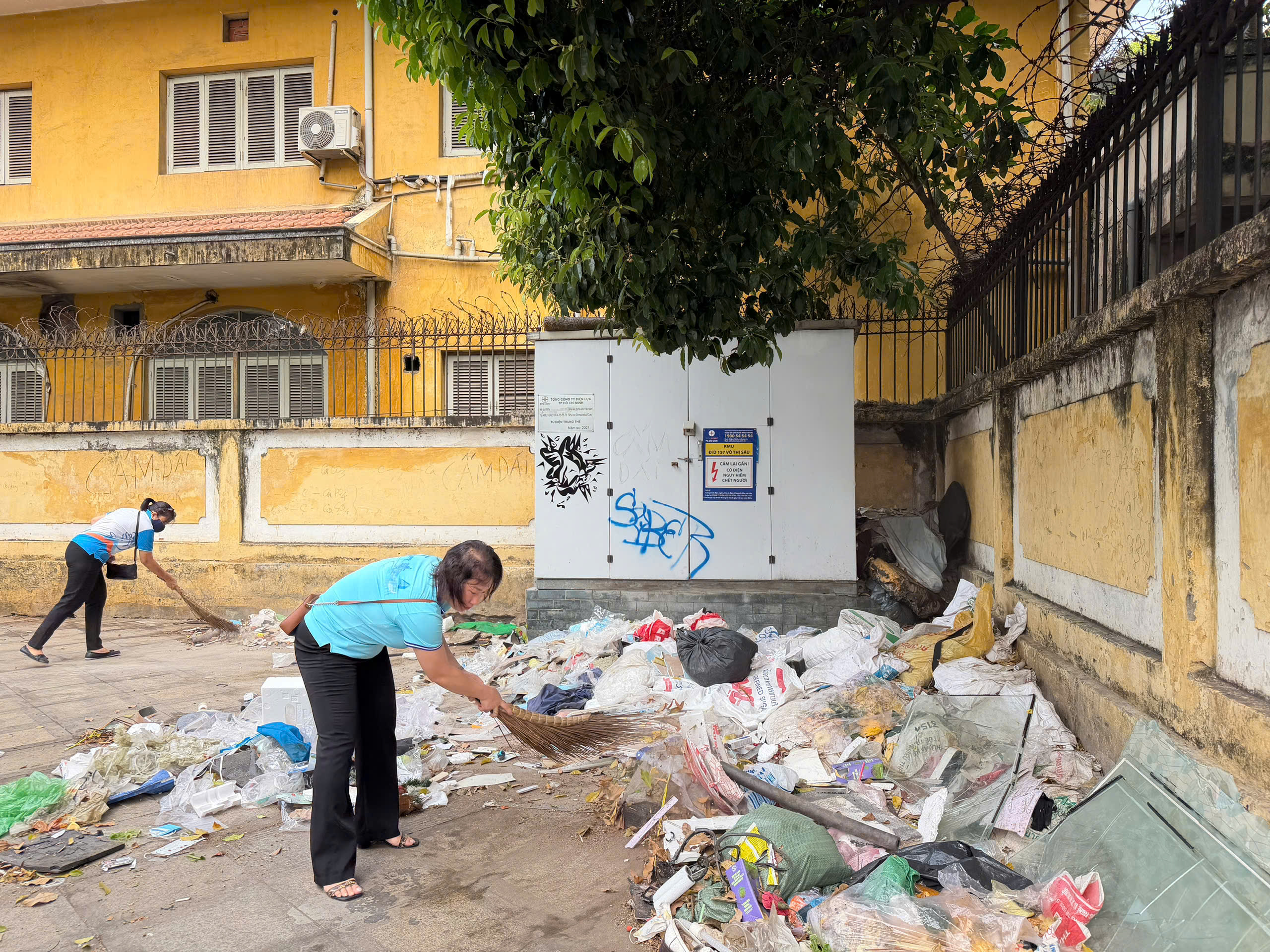 vỉa hè - Ảnh 1.