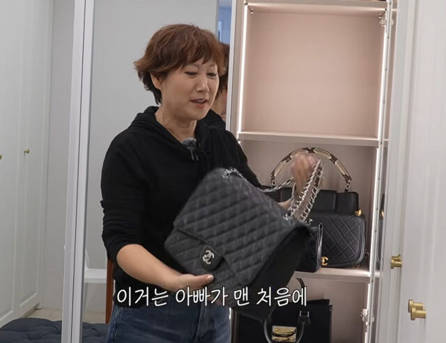 Nữ diễn viên được chồng mua tặng túi 400 triệu sau mỗi lần ngoại tình, nhưng rồi tức tới đổ bệnh vì phải gánh nợ 90 tỷ cho ông xã- Ảnh 1.