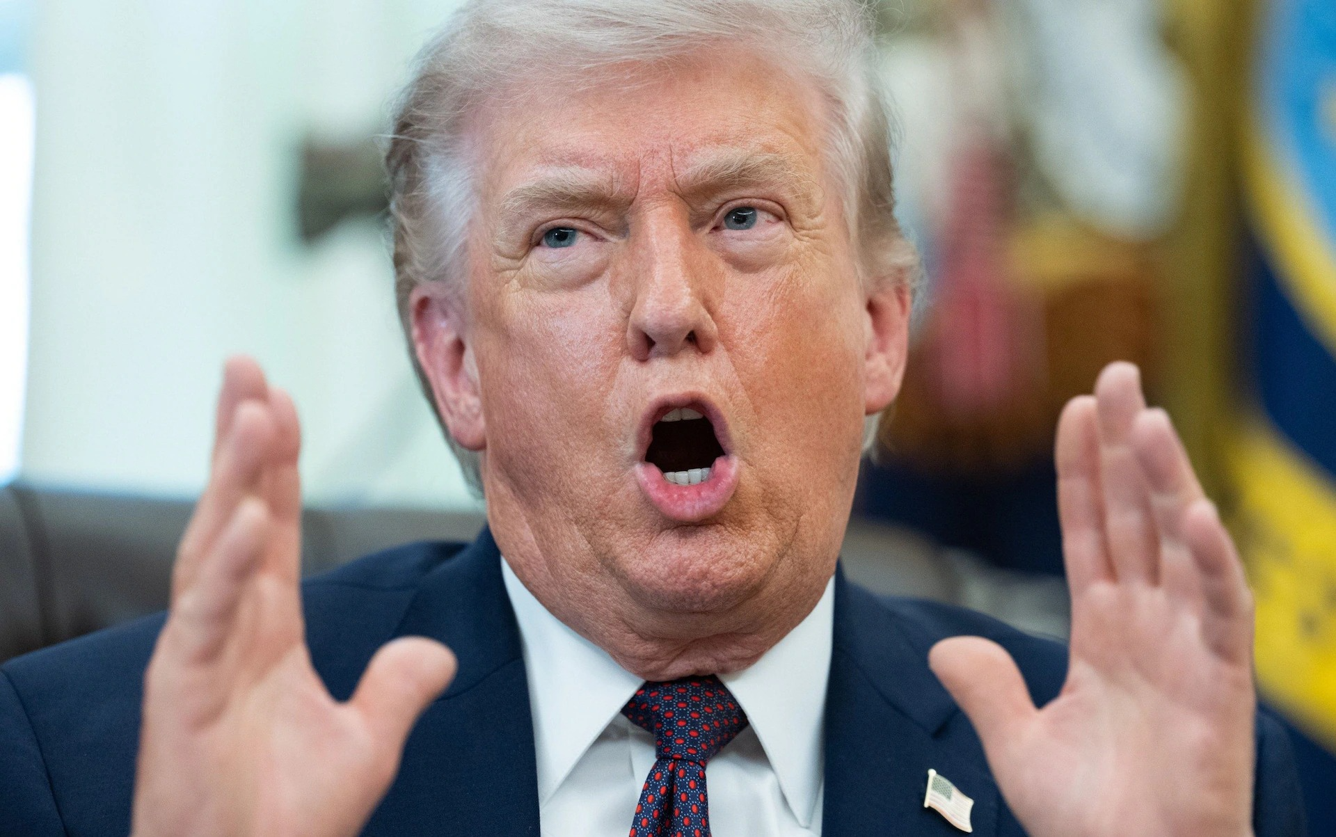 Ông Donald Trump dọa rút Mỹ khỏi NATO - Ảnh 1.