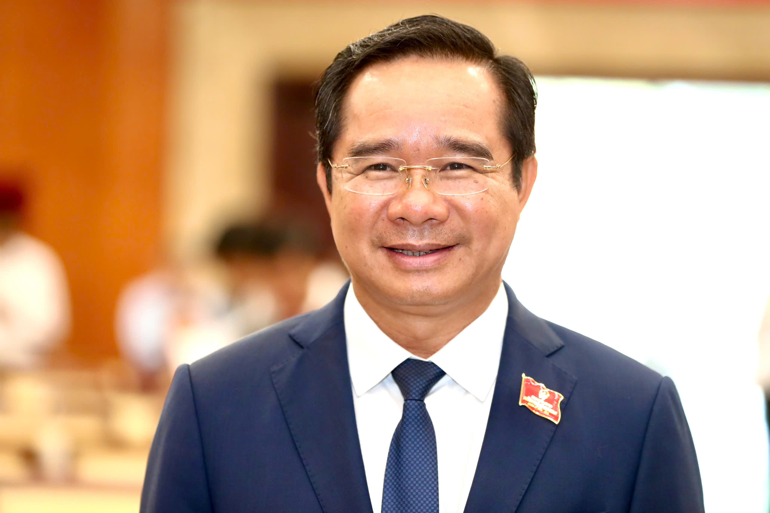 Phân công nhiệm vụ các Phó Bí thư Thành ủy TPHCM - Ảnh 2.