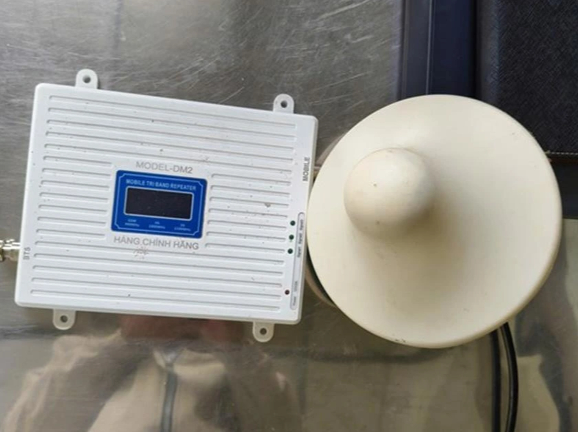 Phát hiện thiết bị kích sóng di động trái phép gây rớt cuộc gọi tại Hưng Yên- Ảnh 1.