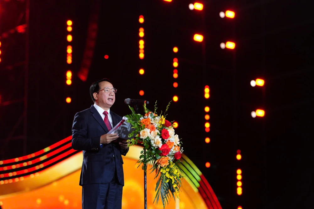 Bí thư Trung ương Đảng, Trưởng Ban Tuyên giáo và Dân vận Trung ương Trịnh Văn Quyết, phát biểu chỉ đạo. Ảnh: TT phat-thanh-can-tiep-tuc-giu-vung-tran-dia-thong-tin.jpg