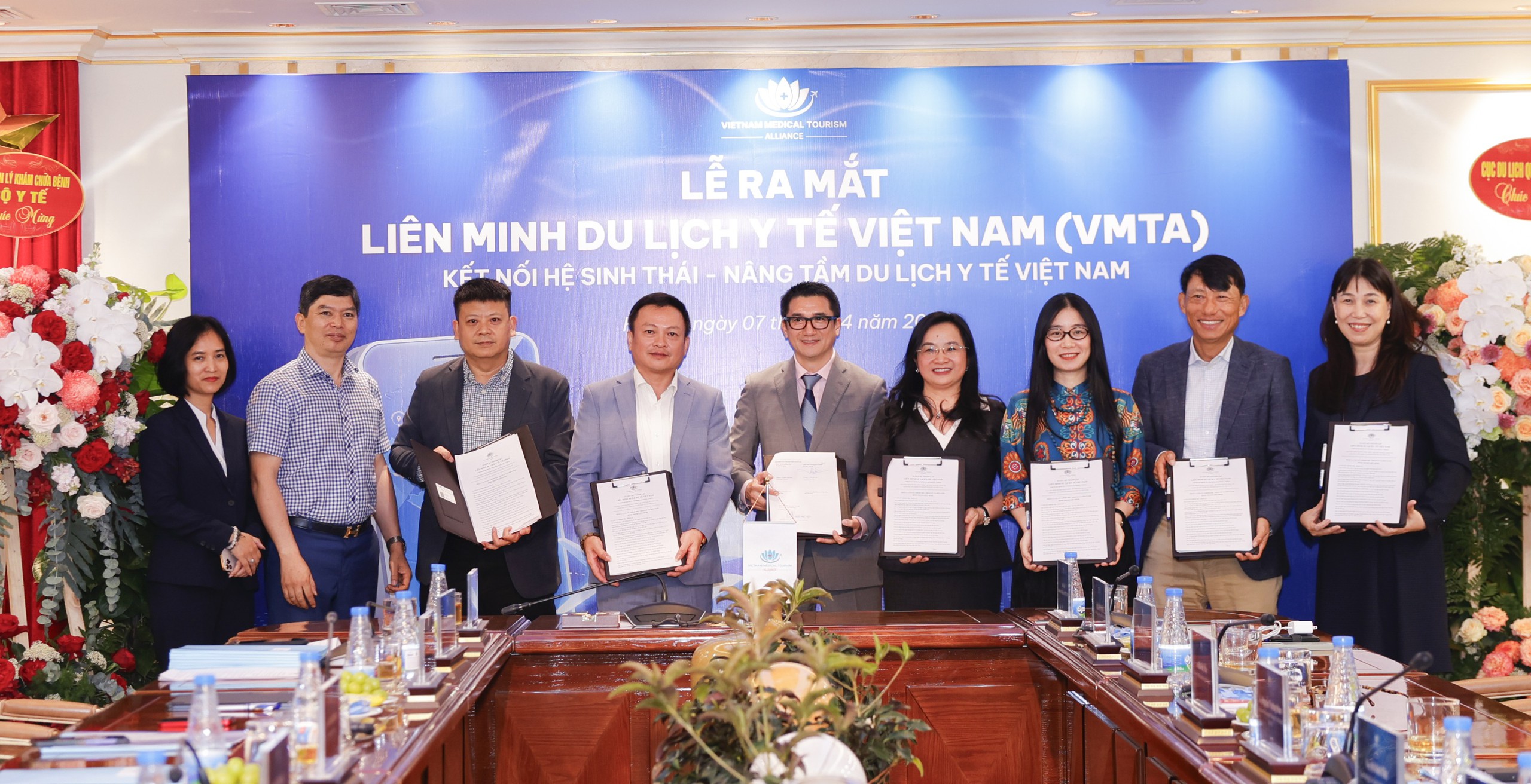 Phát triển du lịch y tế để ‘giữ chân’ bệnh nhân trong nước - Ảnh 1.