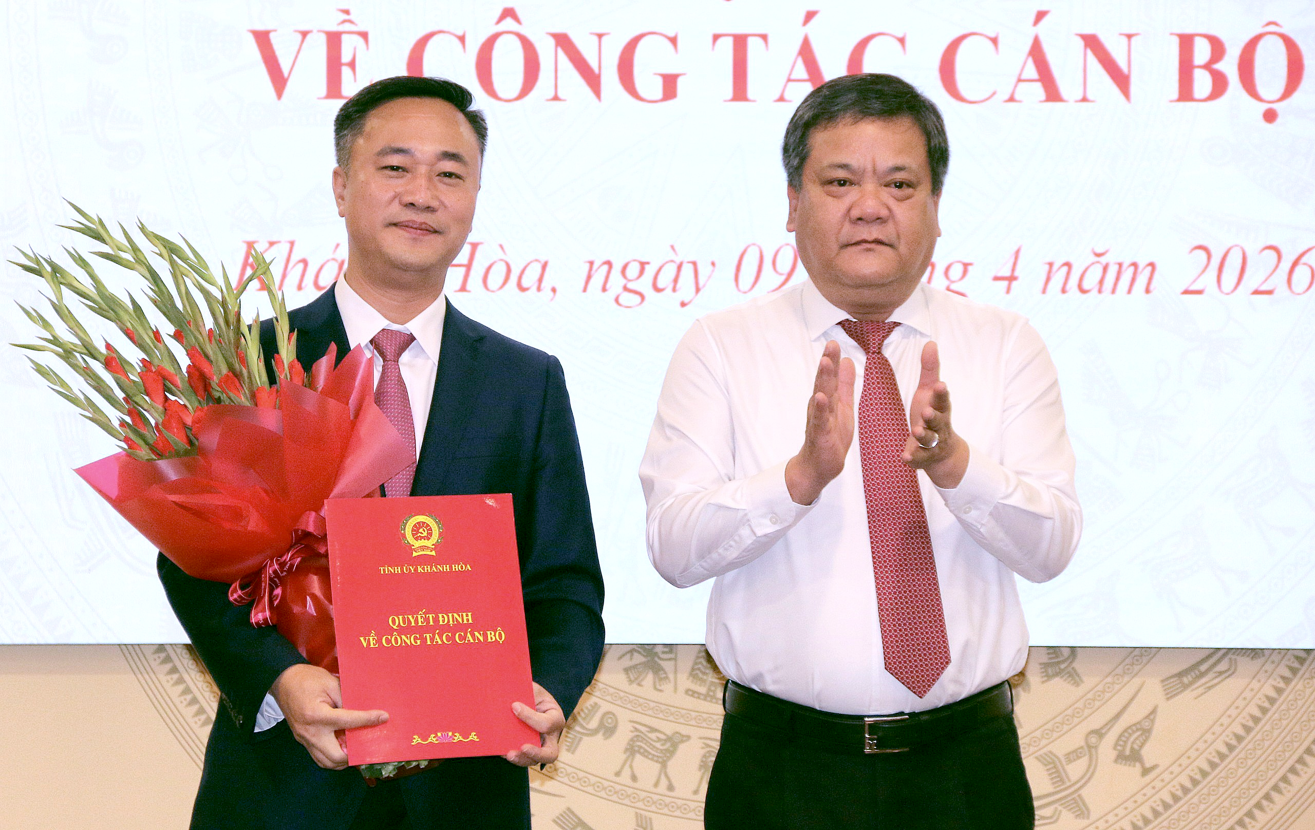 Phê chuẩn kết quả bầu chủ tịch, phó chủ tịch UBND tỉnh Khánh Hòa nhiệm kỳ 2026 - 2031 1 Phê chuẩn kết quả bầu chủ tịch, phó chủ tịch UBND tỉnh Khánh Hòa nhiệm kỳ 2026 - 2031 - Ảnh 1.