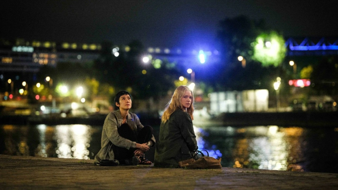 Cảnh phim All of a Sudden của Ryusuke Hamaguchi. Ảnh: NEON