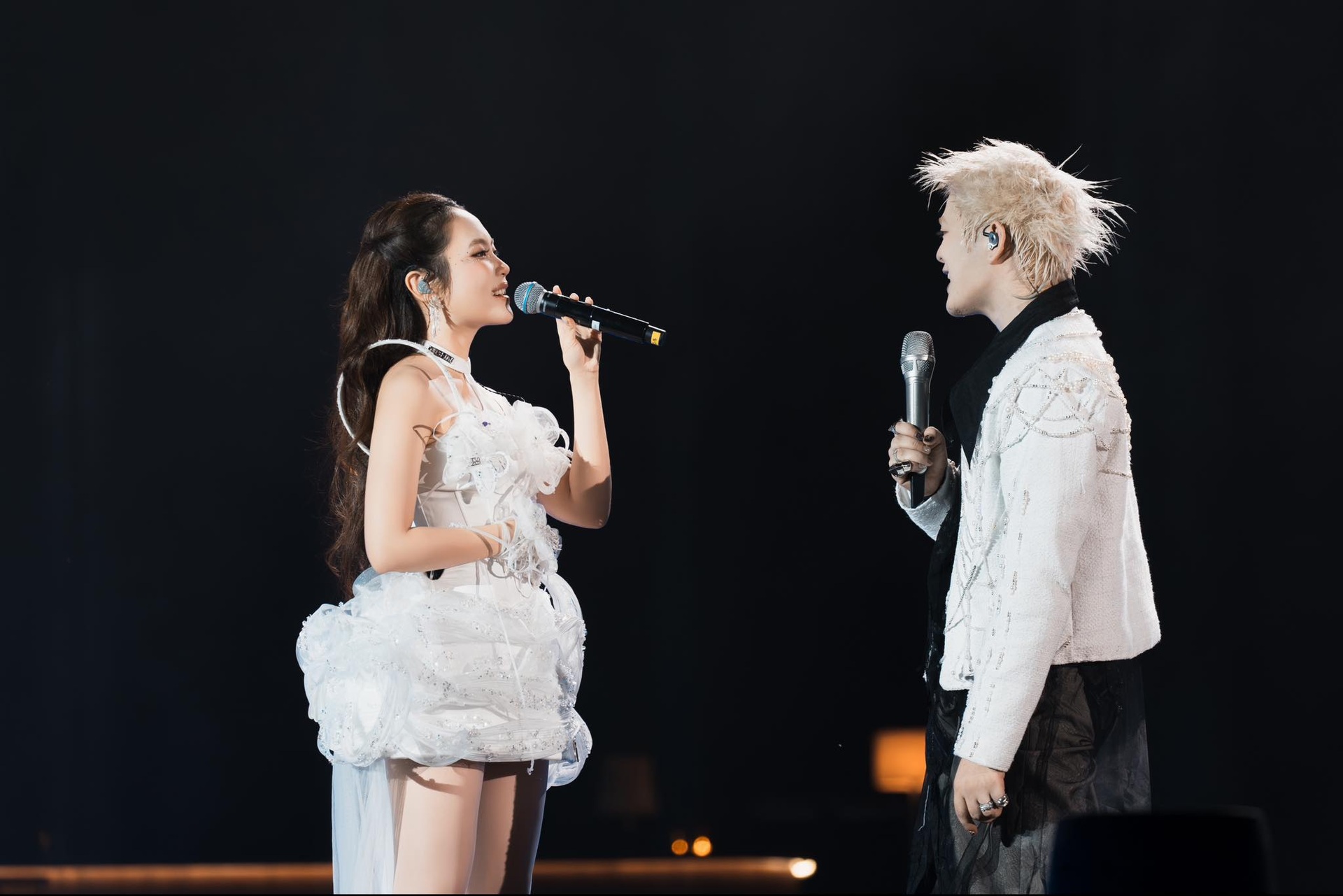 Phương Mỹ Chi - Quang Anh: Bị xem không đội trời chung sau 13 năm ra sao? - 1