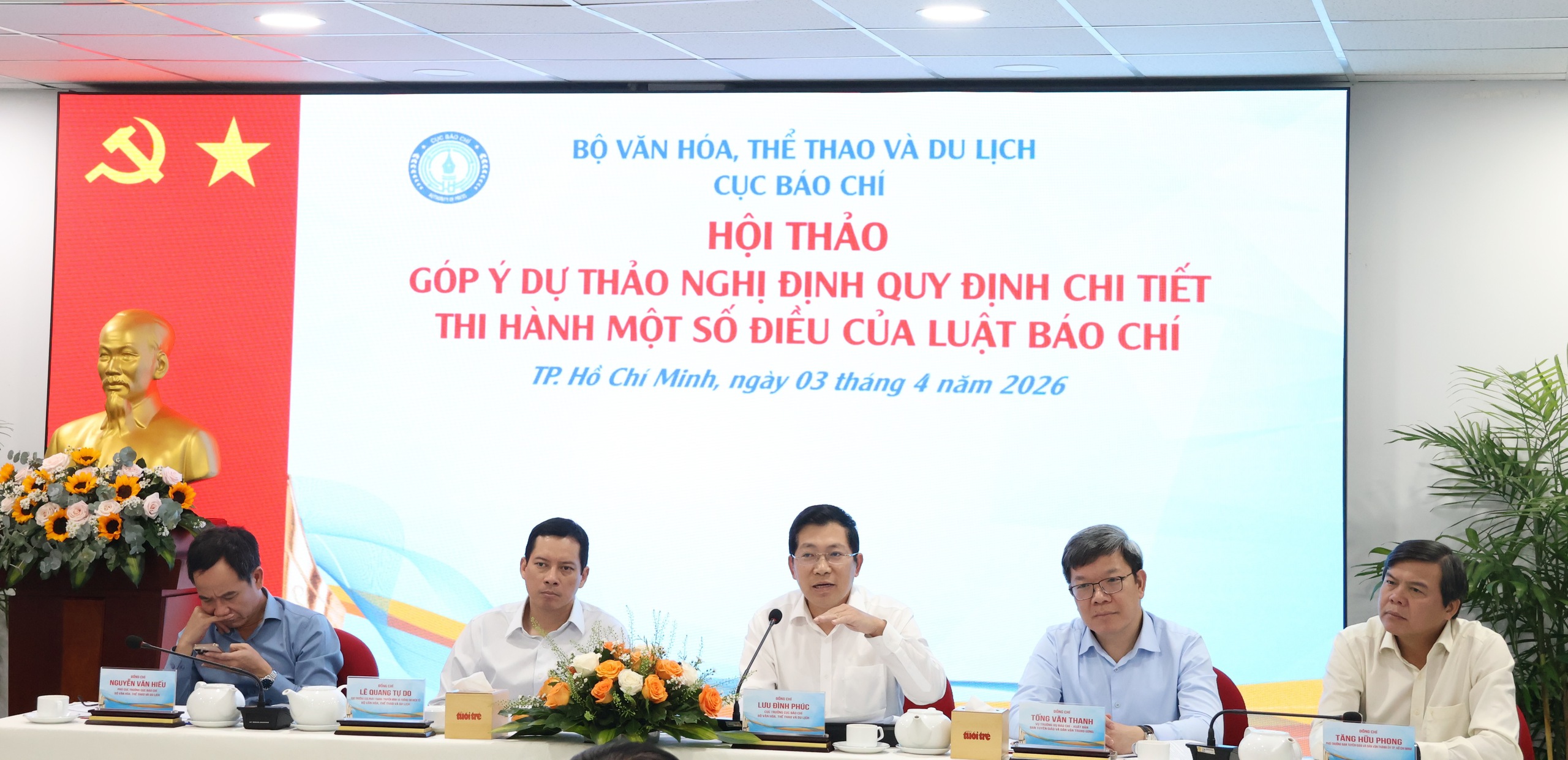 Quy định thu hồi giấy phép báo chí: Cần hợp lý, tránh gây áp lực lớn - Ảnh 1.