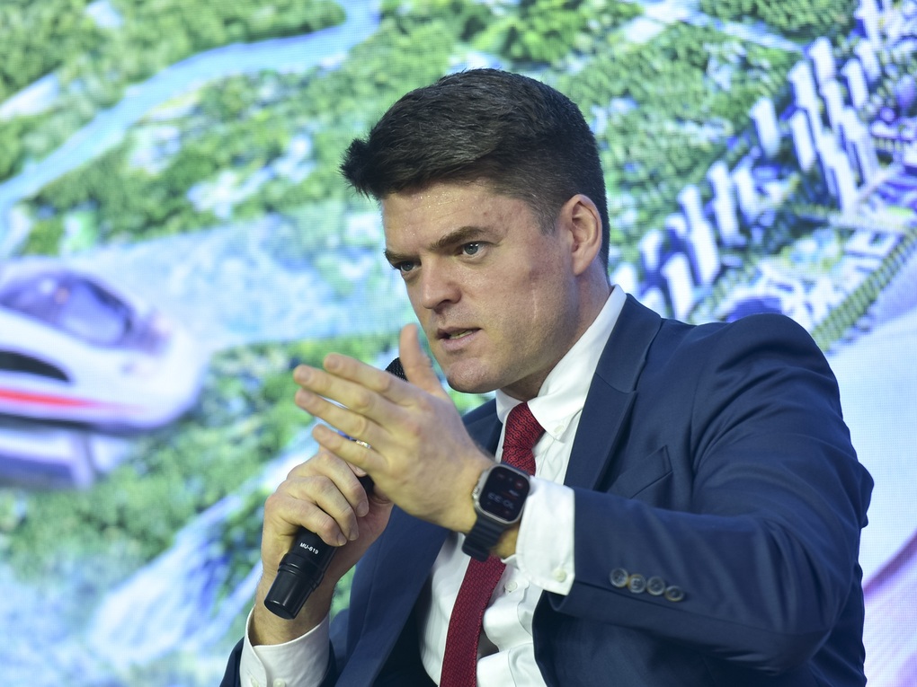 Quỹ ngoại giải mã dòng tiền săn tài sản thực, chọn chủ đầu tư uy tín - 1