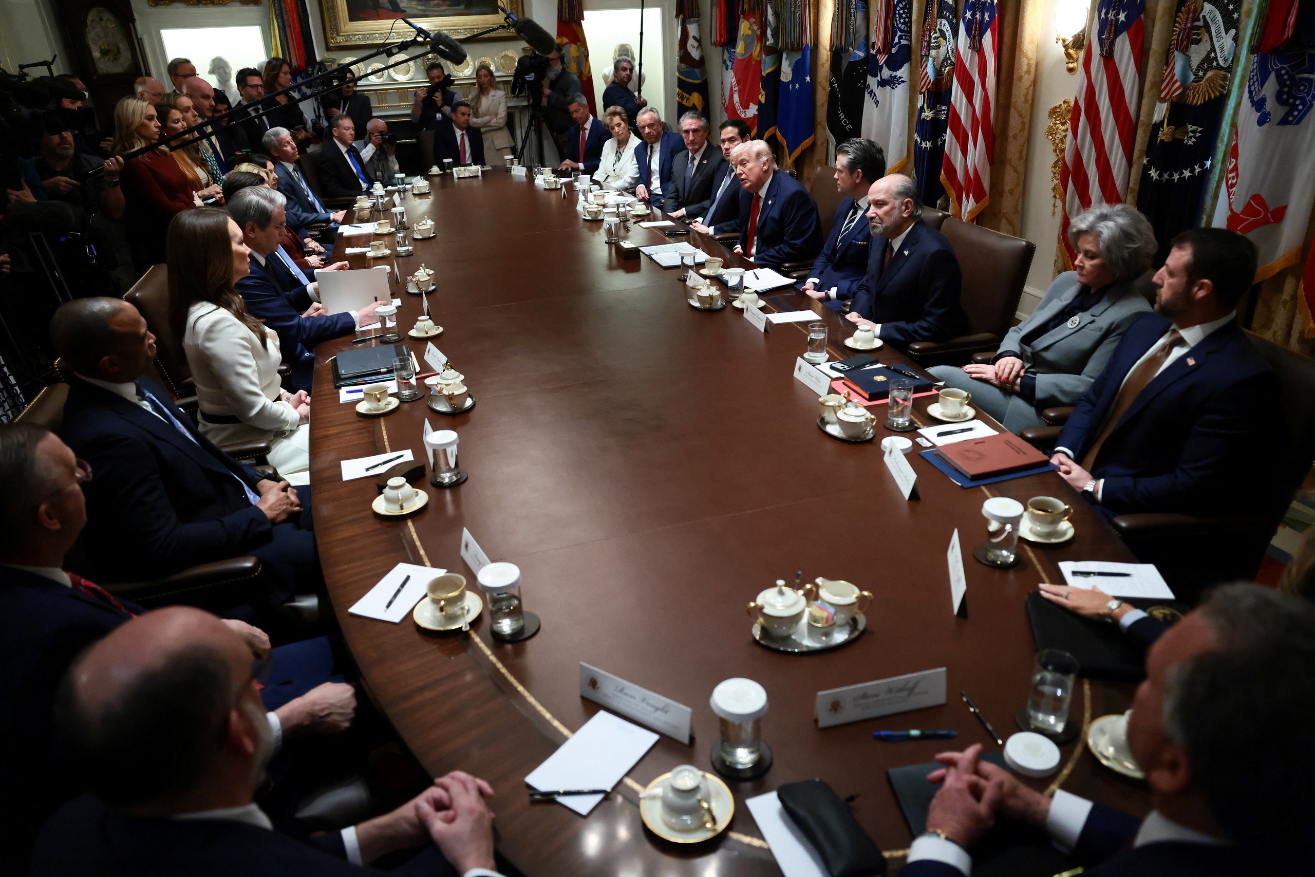 Rộ tin Tổng thống Trump cân nhắc thay thế hàng loạt bộ trưởng- Ảnh 1.