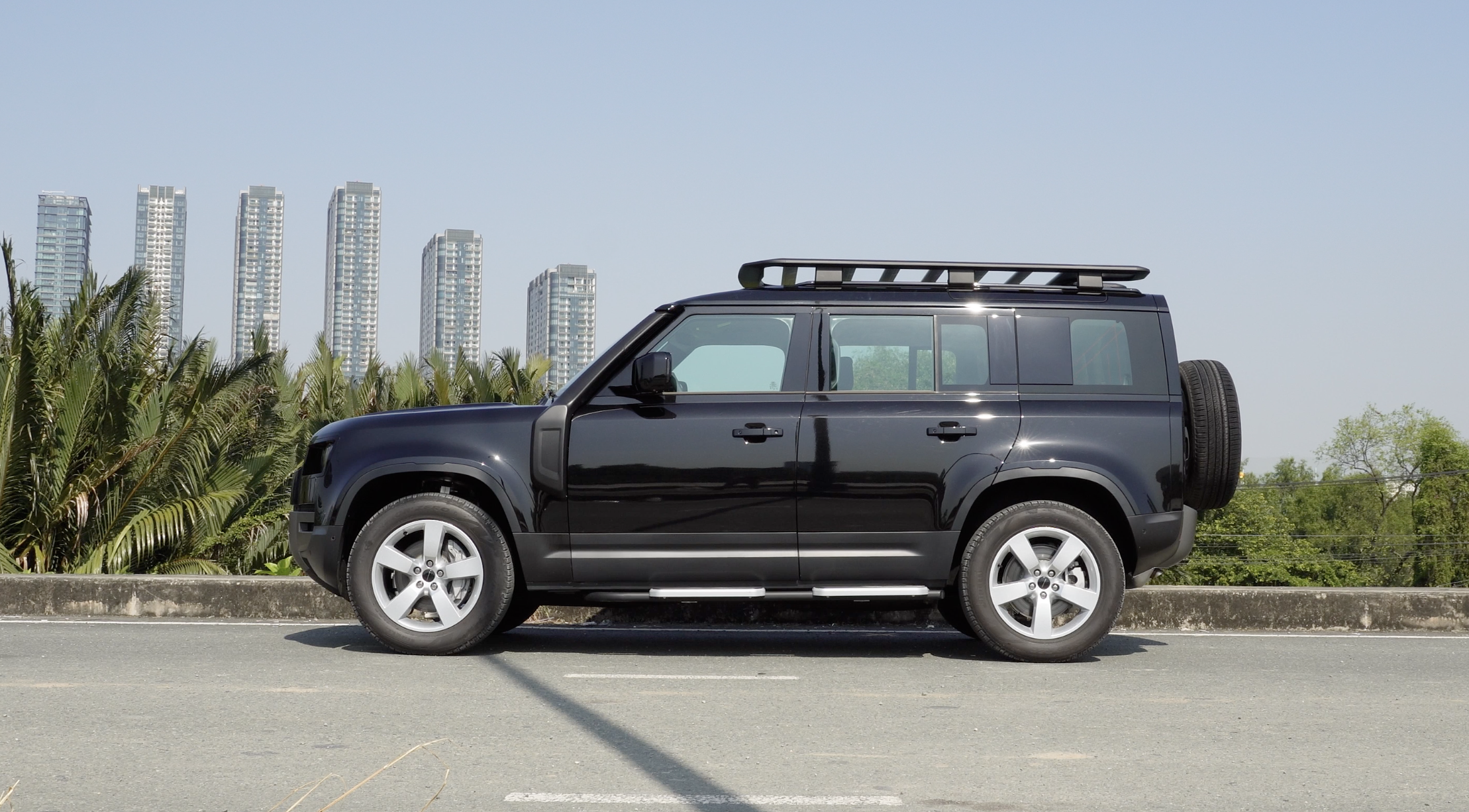 Sai lầm khi bảo quản ô tô trong mùa nắng nóng - Ảnh 3.